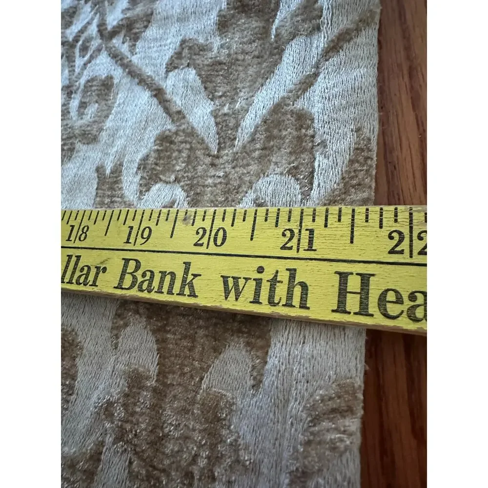 ABC Carpet hone Throw blanket damask jacquard tan Beige Gray antique style42x52”